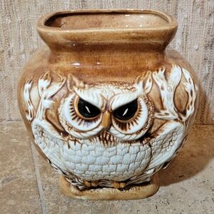 1970s Hand-Painted Boho Owl with an Attitude Cachepot or Vase